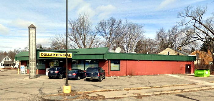 Family Video - Flint - 1835 E Court St (newer photo)
